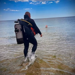 Рятувальники шукають дівчинку, яку віднесло в морі на Одещині. Фото: ДСНС