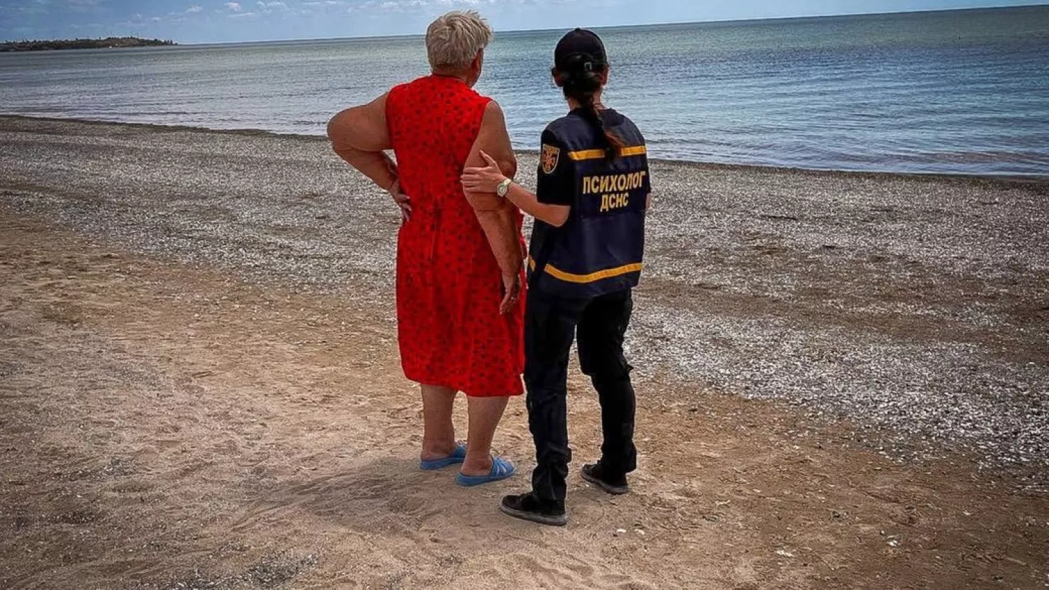 Рятувальники шукають дівчинку, яку віднесло в морі на Одещині. Фото: ДСНС