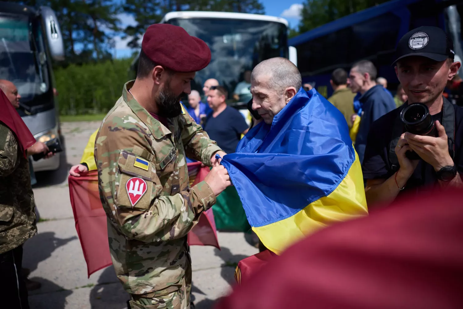 Україна повернула з російського полону ще 160 захисників. Фото: Володимир Зеленський