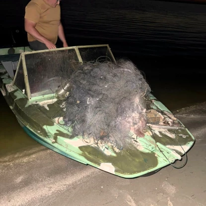 У Березанському лимані знайшли покинуті браконьєрські сітки. Фото: ДЕІ