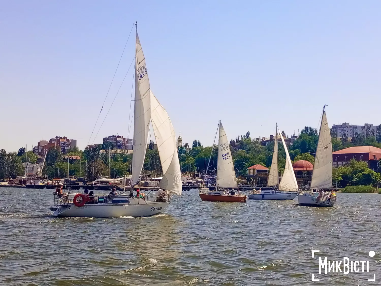 У Миколаєві стартував сезон крейсерських регат. Фото: Галина Сеннікова, НикВести