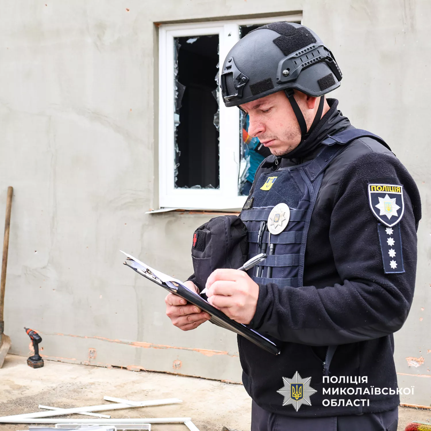 Наслідки російського удару по Миколаєву 3 червня. Фото: Нацполіція