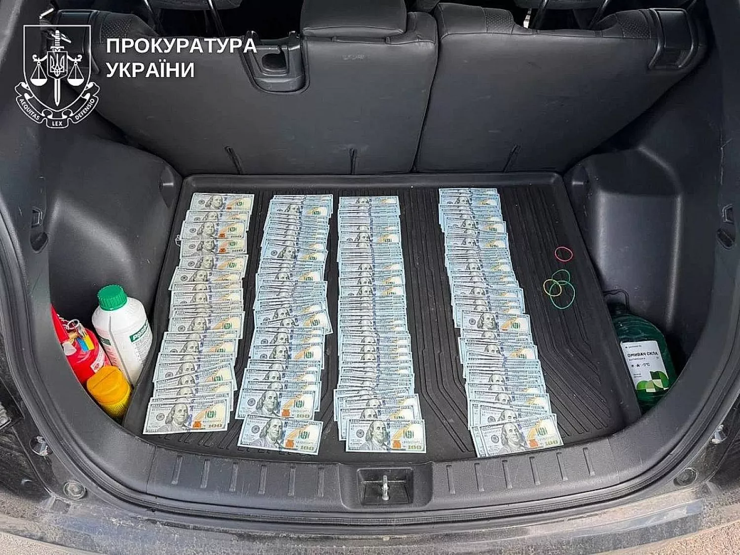 ДБР викрило корупційну схему в одному з районних ТЦК Миколаївської області. Фото Прокуратури України