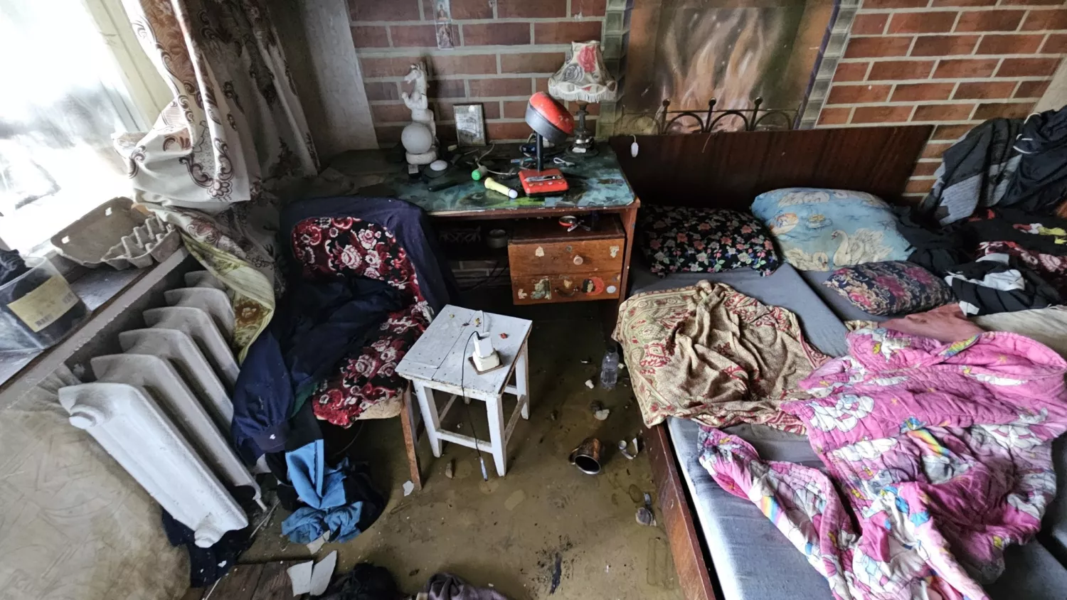 У Херсоні дрон влучив у багатоповерхівку. Фото: Херсонській ОВА