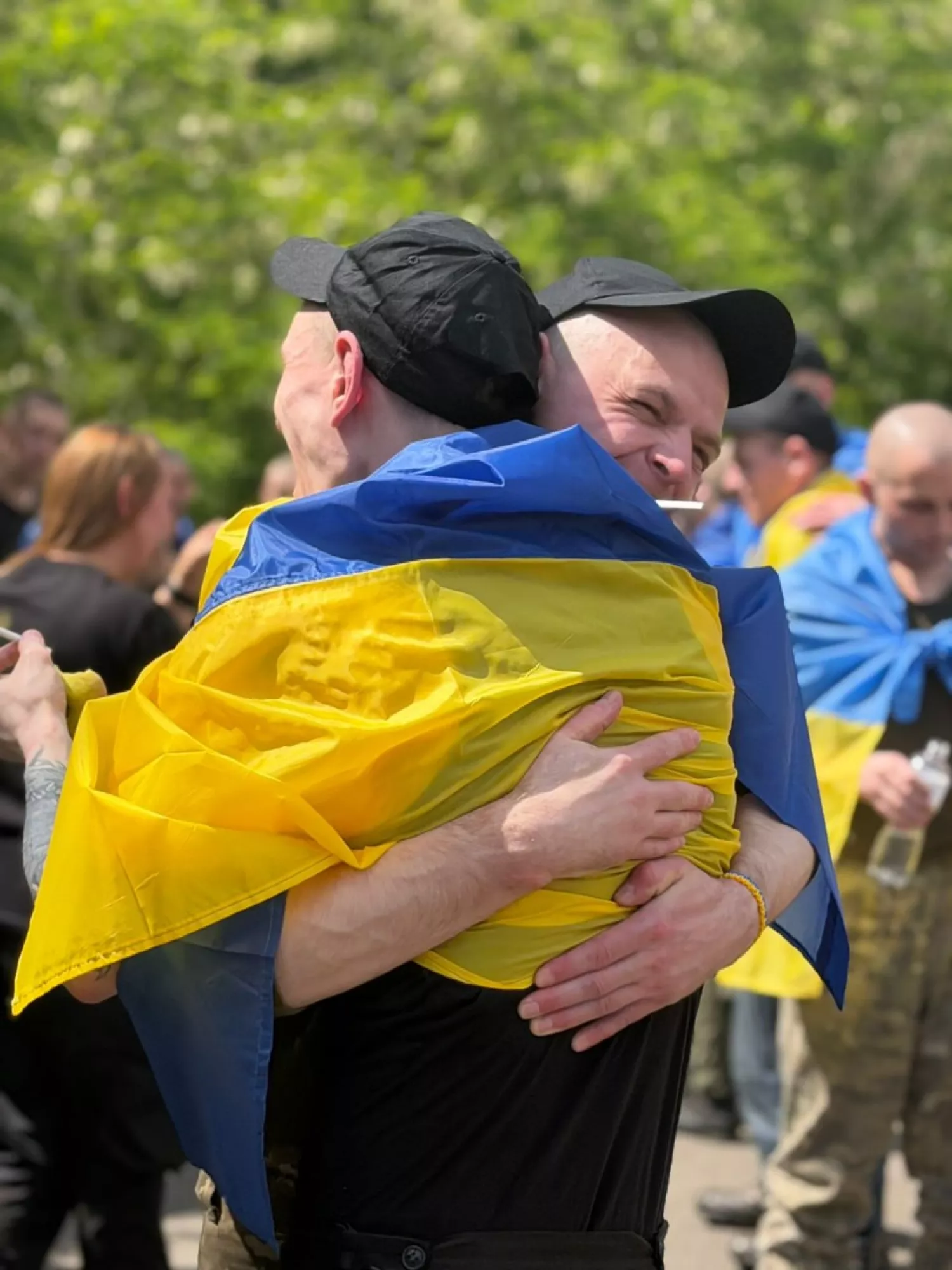 Україна повернула з російського полону 186 людей, фото з телеграм каналу Володимира Зеленського