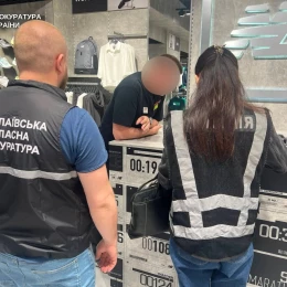 Керівнику миколаївського училища та трьом спільникам оголосили підозру. Фото: Миколаївська обласна прокуратура