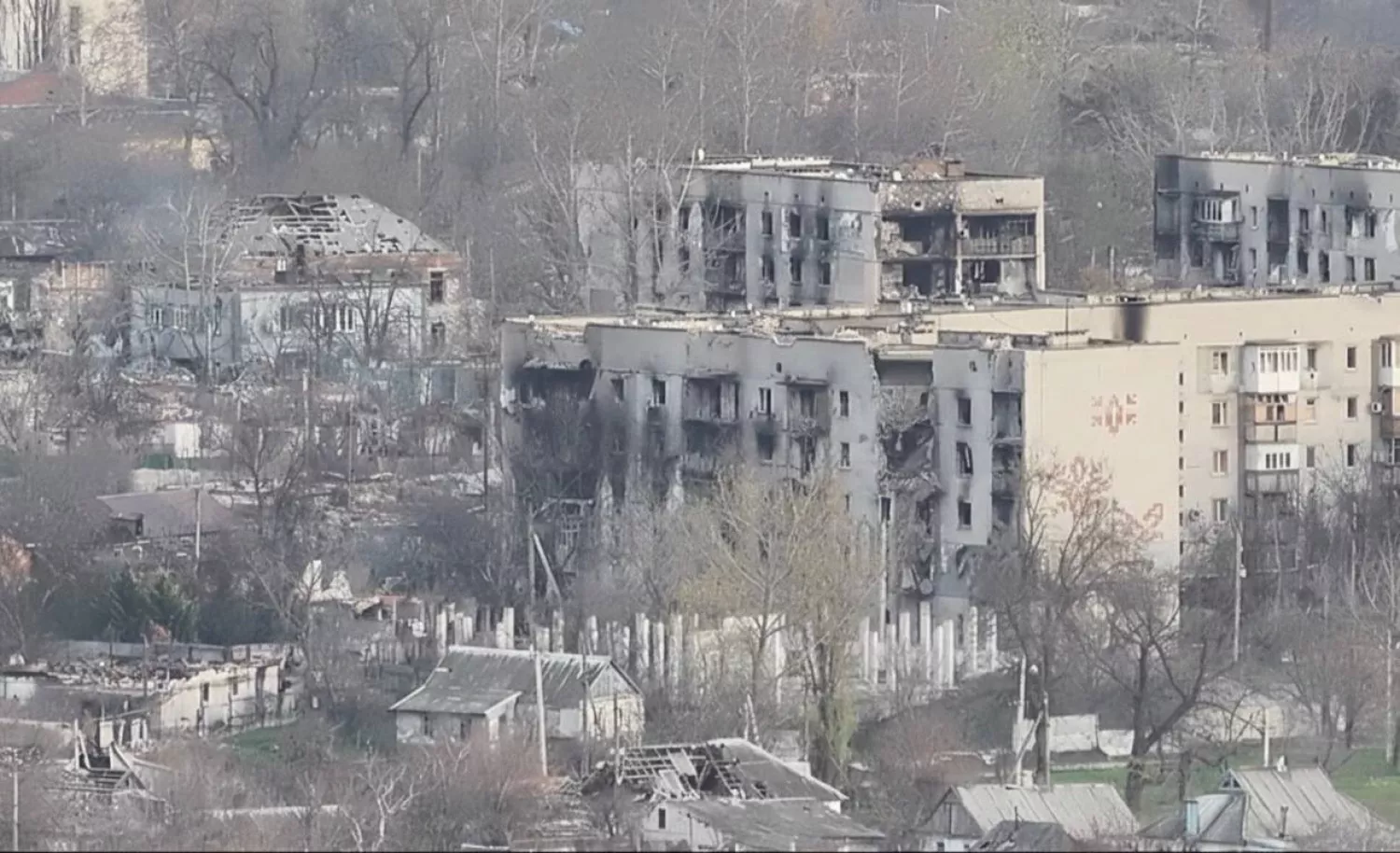 В окупованих Олешках люди залишаються без світла, газу і якісної води. Фото: Дмитро Лубінець