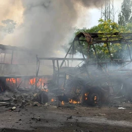 Через атаки на Одесу 13 липня згоріли шість автобусів. Фото: Одеська ОВА