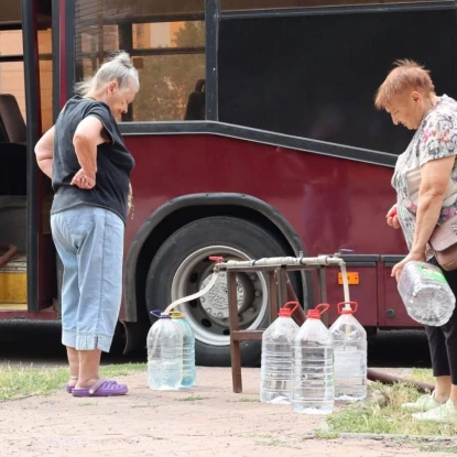 Миколаївці набрали майже 200 тис. літрів очищеної води за тиждень. Фото: Миколаївелектротранс