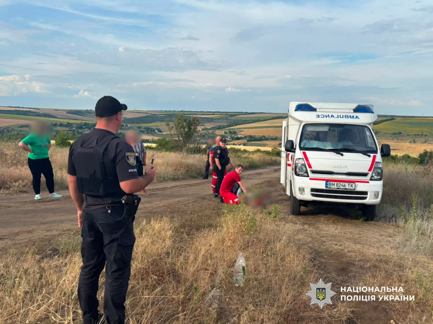 На Одещині підлітка засипало піском у кар’єрі. Фото: Нацполіції