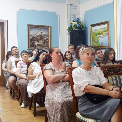 У Миколаєві до Дня Української Державності говорили про витоки Русі та спадщину. Фото: МикВісті