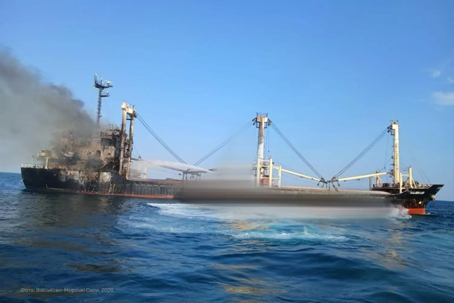 РФ атакувала іноземне судно з зерном, загинули п'ятеро моряків. Фото: ВМС ЗСУ
