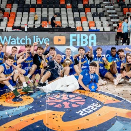 Збірна України – чемпіон Європи U-20 у Дивізіоні В. Фото: FIBA