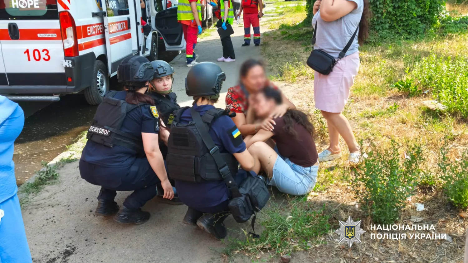 РФ атакували Одесі. Фото: Нацполіції