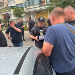 На Херсонщині двох військових підозрюють у продажі «рішень» ВЛК. Фото: Офіс Генпрокурора