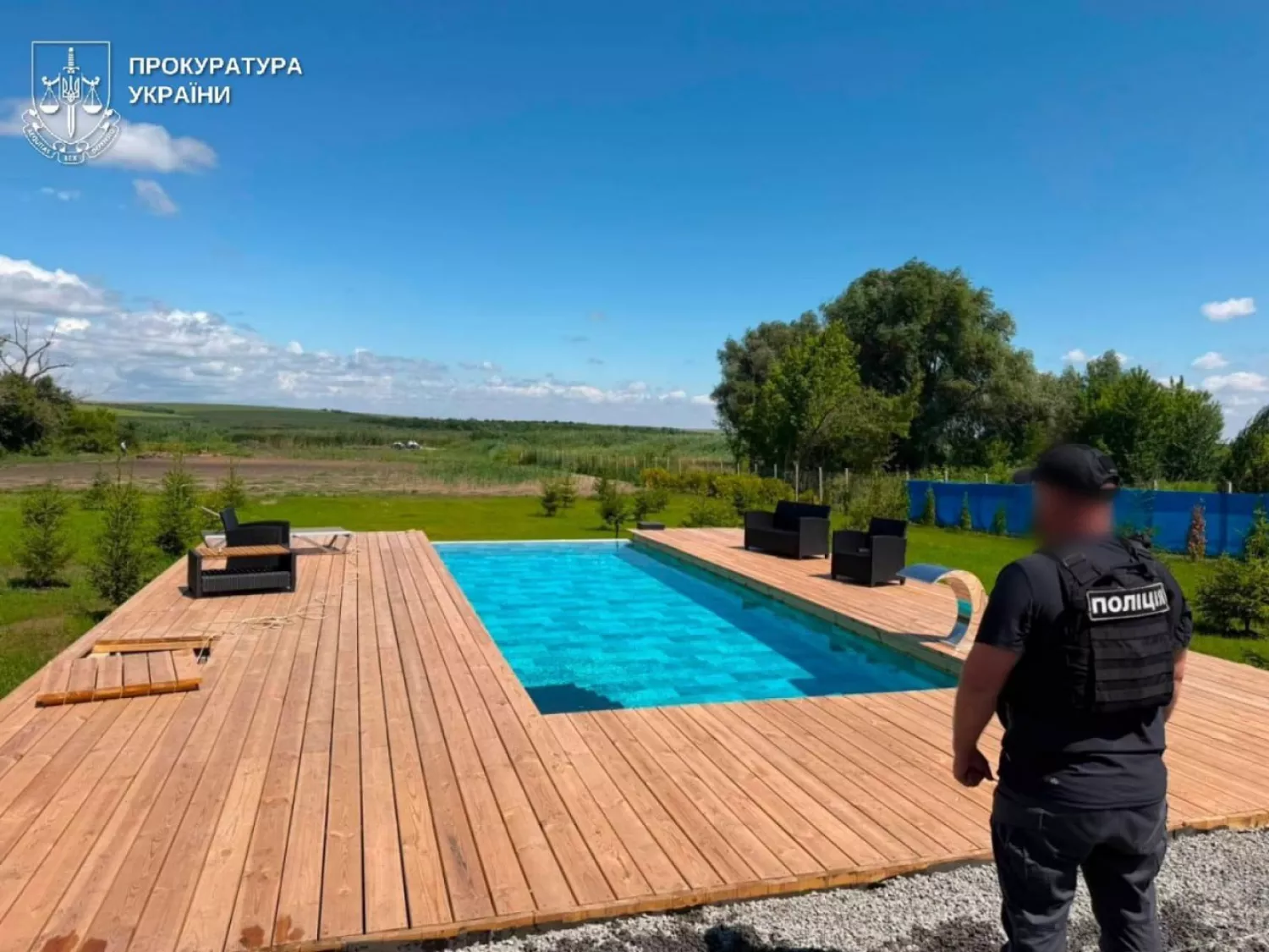 На Одещині затримали командира частини: майже сотня військових будувала його будинок. Фото: прокуратура