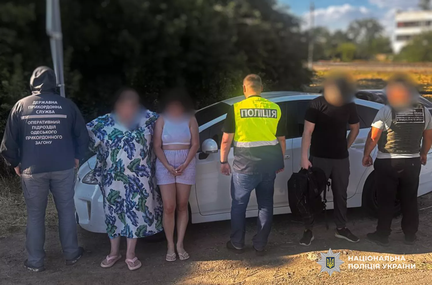 В Одесі затримали жінку за переправлення чоловіків за кордон. Фото національної поліції в Одеській області