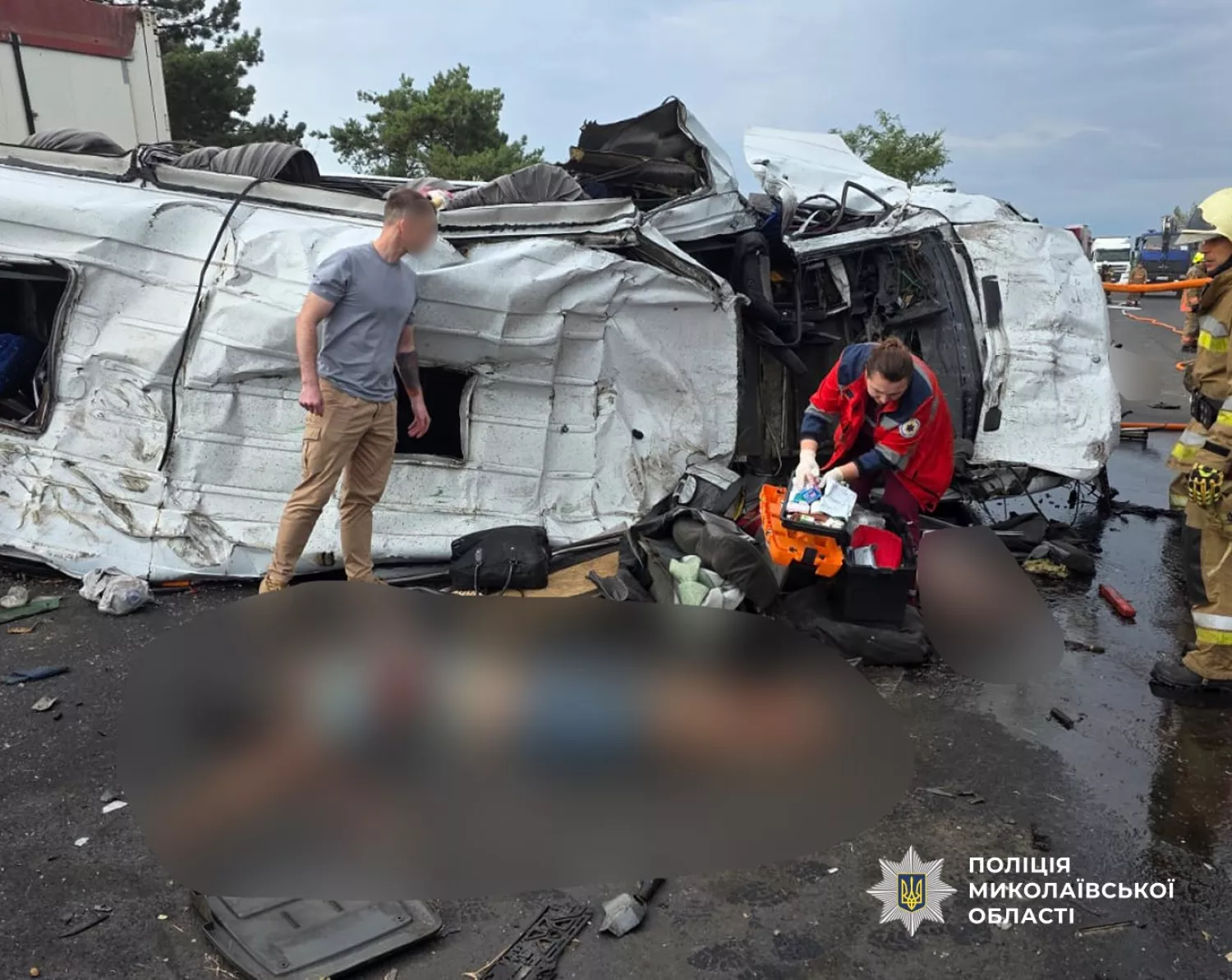 По дорозі з Одеси до Миколаєва сталася смертельна ДТП. Фото:  ГУНП в Миколаївській області