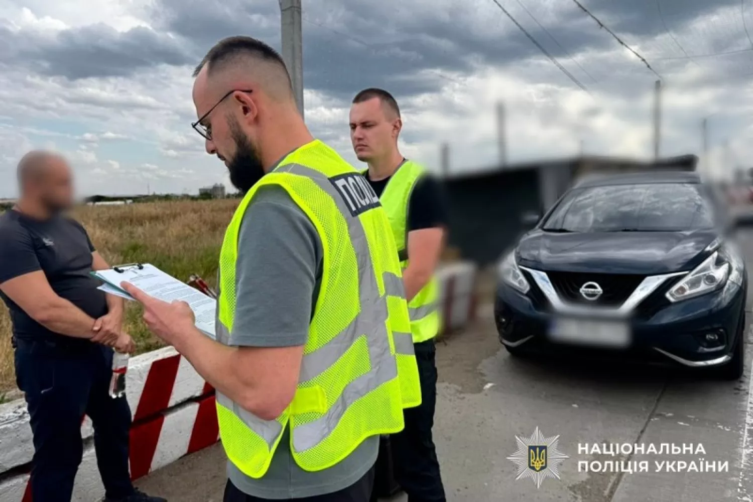 Затриманий водій Nissan Murano. Фото: Головне управління поліції у Миколаївській області
