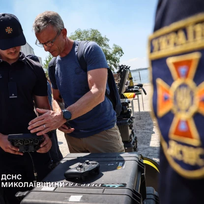 Французькі партнери відвідали Миколаївщину, де готують проєкт із розмінування. Фото: ДСНС
