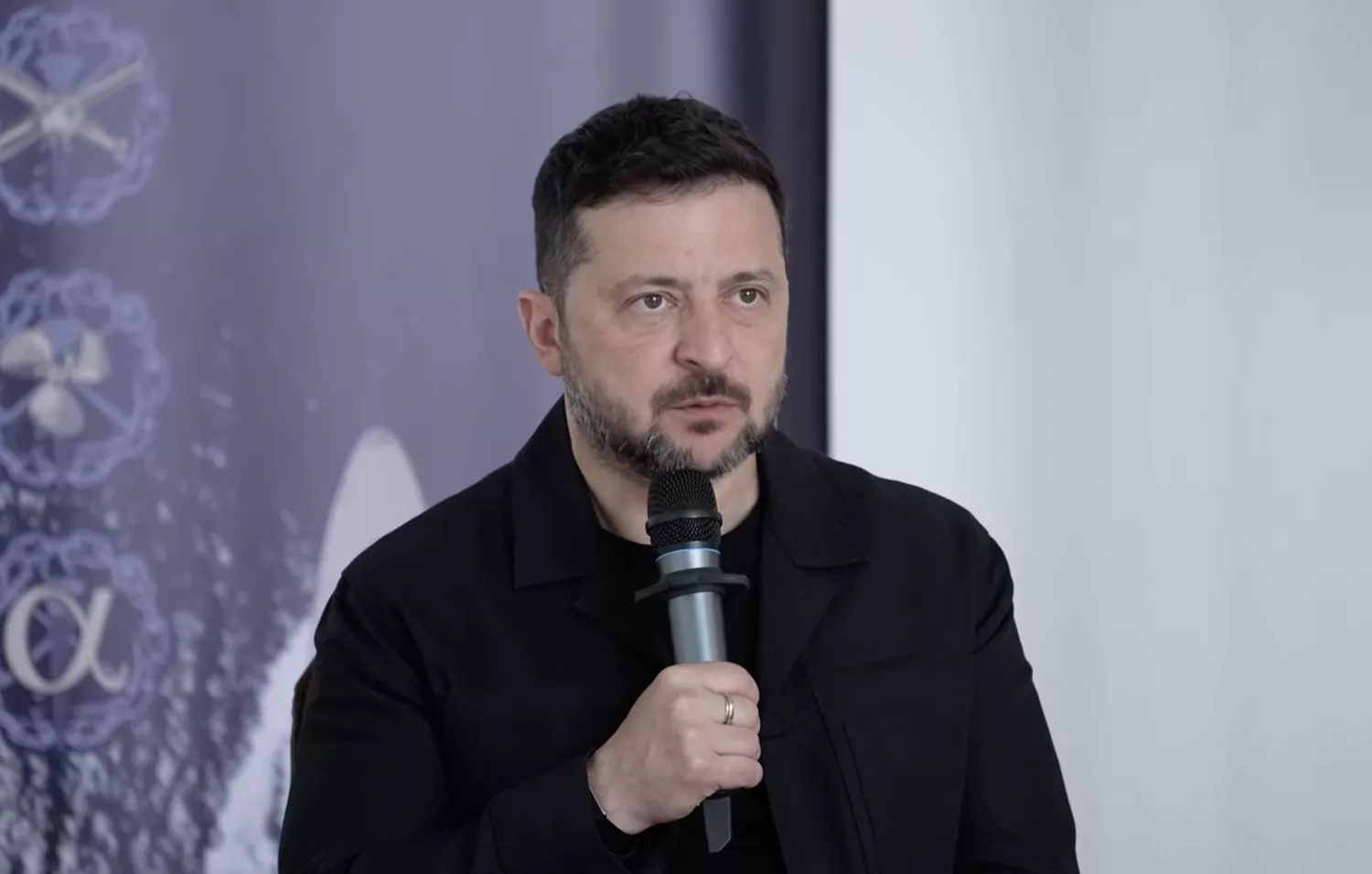Зеленський заявив, що сучасні корвети для ВМС мали будувати у Миколаєві. Скриншот з відео