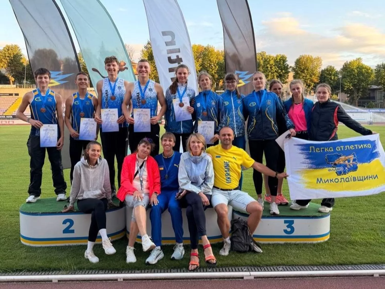 Миколаївські легкоатлети здобули нагороди на Чемпіонаті України серед юніорів. Фото: МикВісті