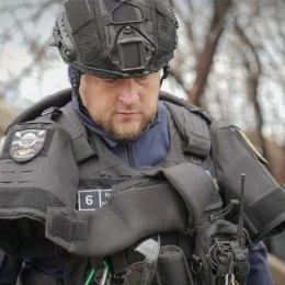 Понад 300 рятувальників ліквідували наслідки обстрілів у Вишневому на Київщині. Фото: ДСНС