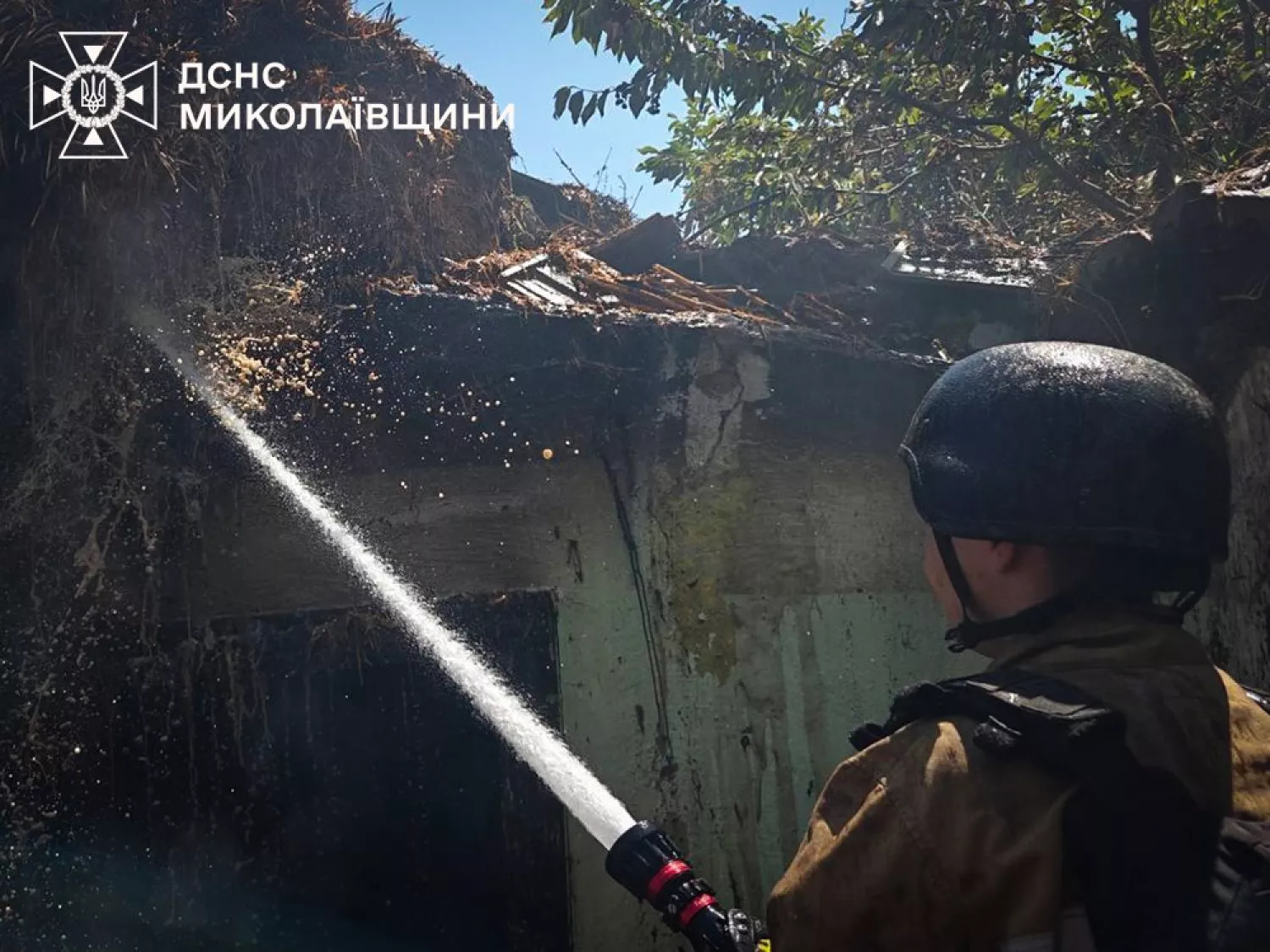 На Миколаївщині за добу рятувальники загасили 37 пожеж. Фото: ДСНС Миколаївщини