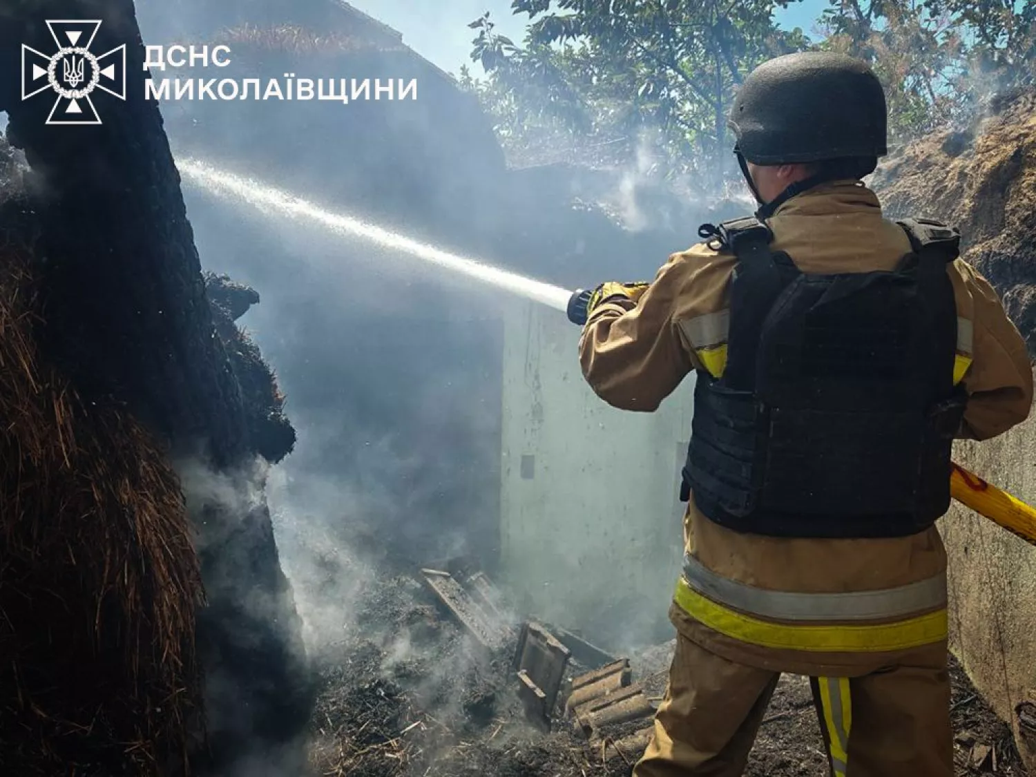 На Миколаївщині за добу рятувальники загасили 37 пожеж. Фото: ДСНС Миколаївщини