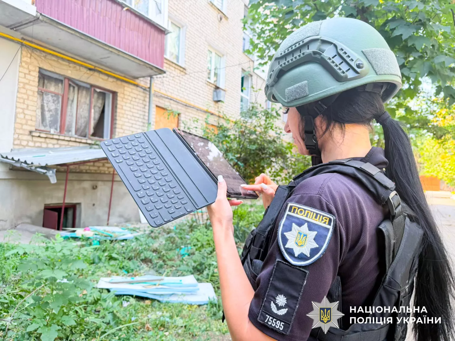 У поліції розповіли про наслідки нічної атаки на Миколаївщину 11 серпня. Фото: Нацполіція