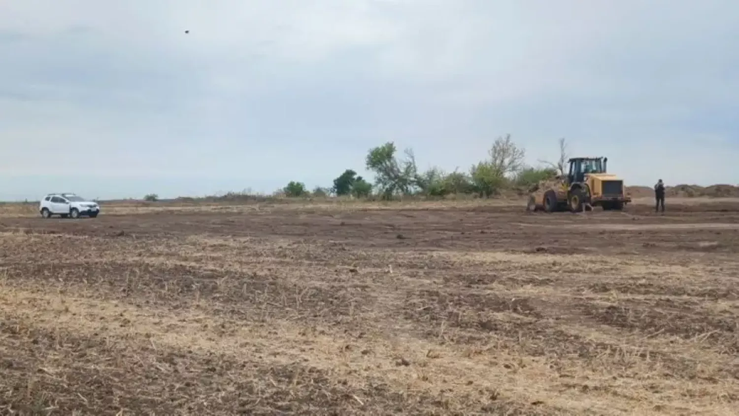 Знищив курган III тисячоліття до н.е.. Фото mk.npu.gov.ua