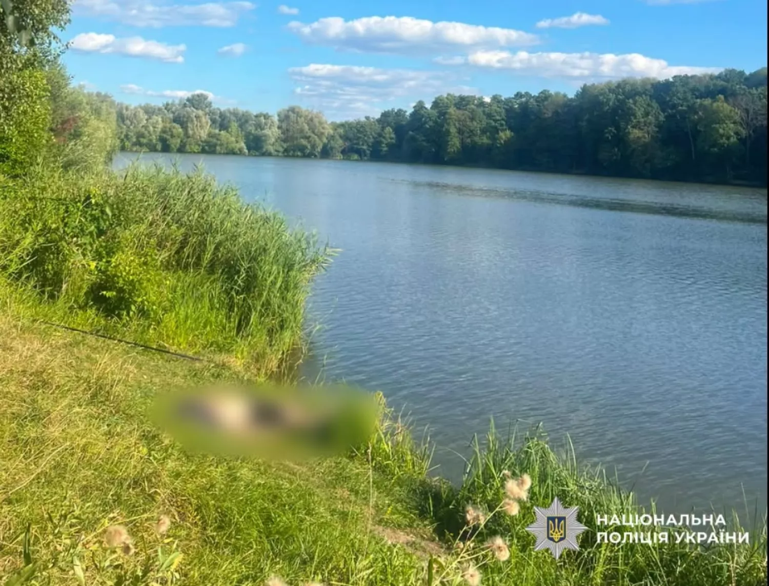 На Харківщині рибалка гачком зачепив дріт і загинув. Фото: Нацполіція