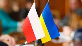 У Польщі двоє дорослих напали на дітей через українську мову. Ілюстративне фото: Освіта.UA