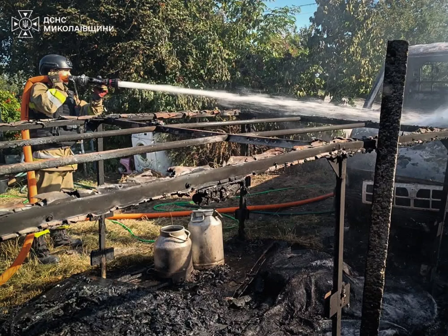 Ліквідація пожежі у Миколаївській області. Фото: ДСНС