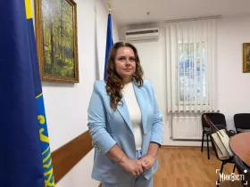 Прокурор окружної прокуратури Миколаєва Світлана Жимилінська заявила, що міська рада не мала права віддати землю під АЗС біля Зорі без торгів, фото «МикВісті»