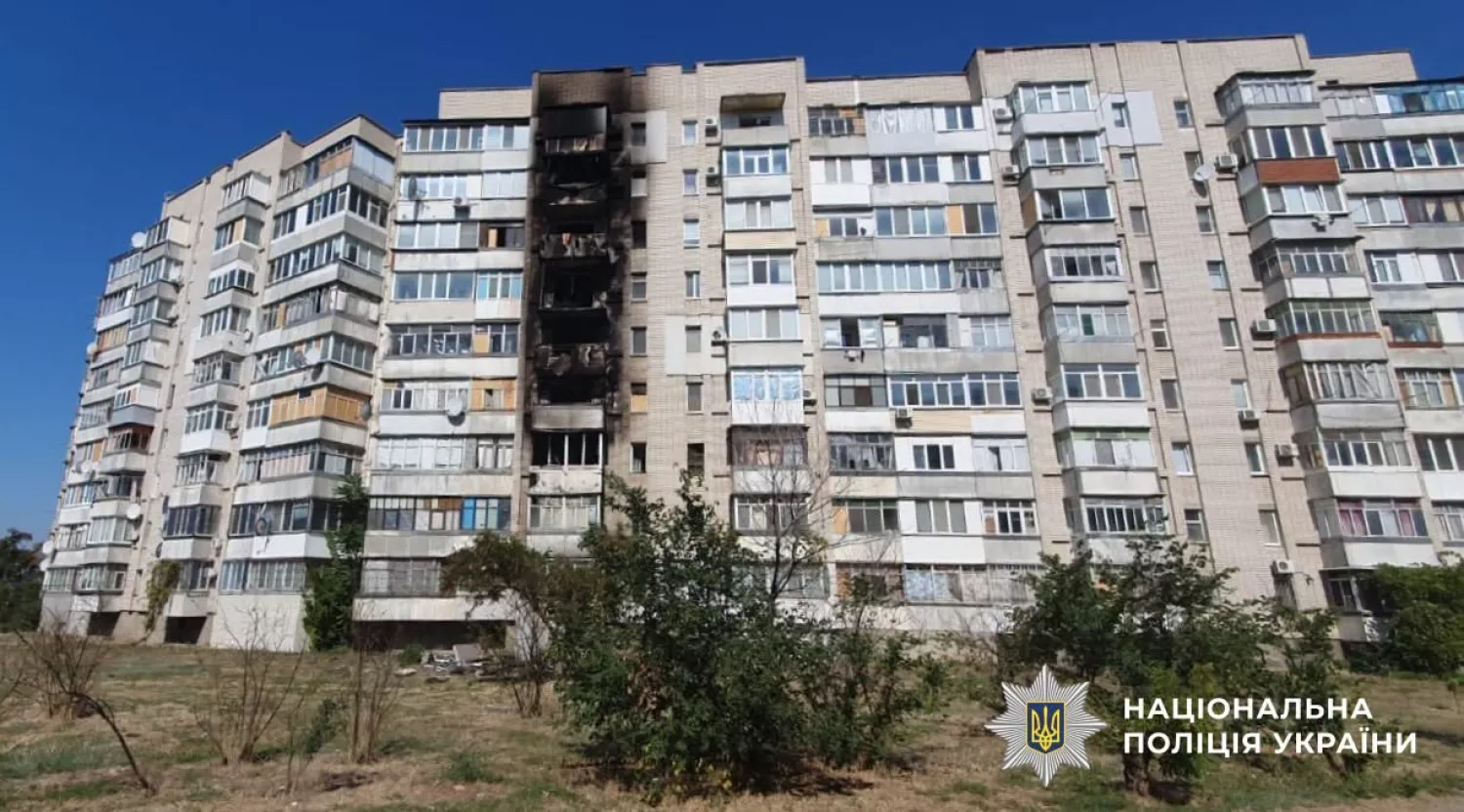 Наслідки обстрілу Херсонщини. Фото: Нацполіція
