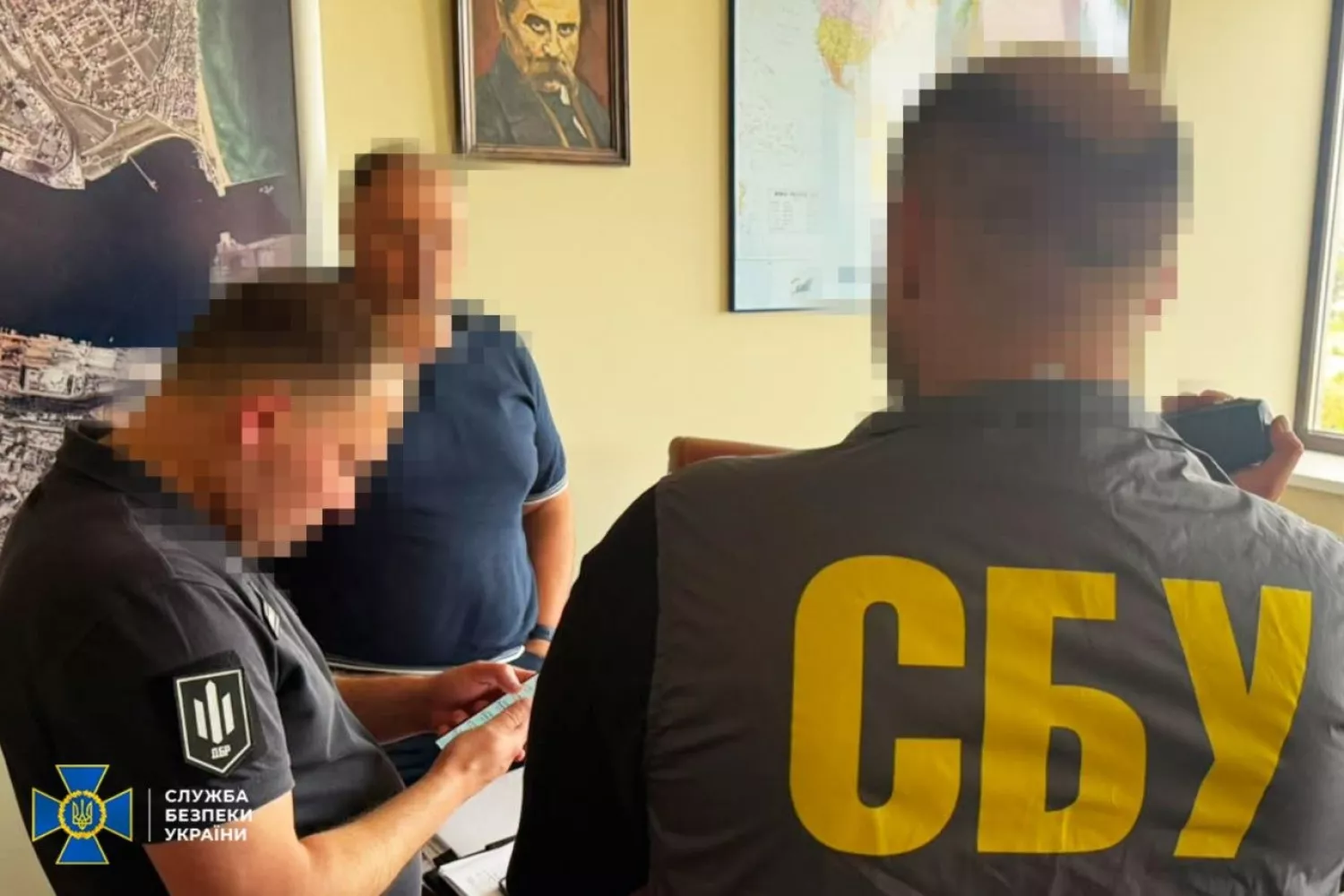 На Одещині посадовця порту затримали на хабарі у 500 тисяч грн. Фото СБУ