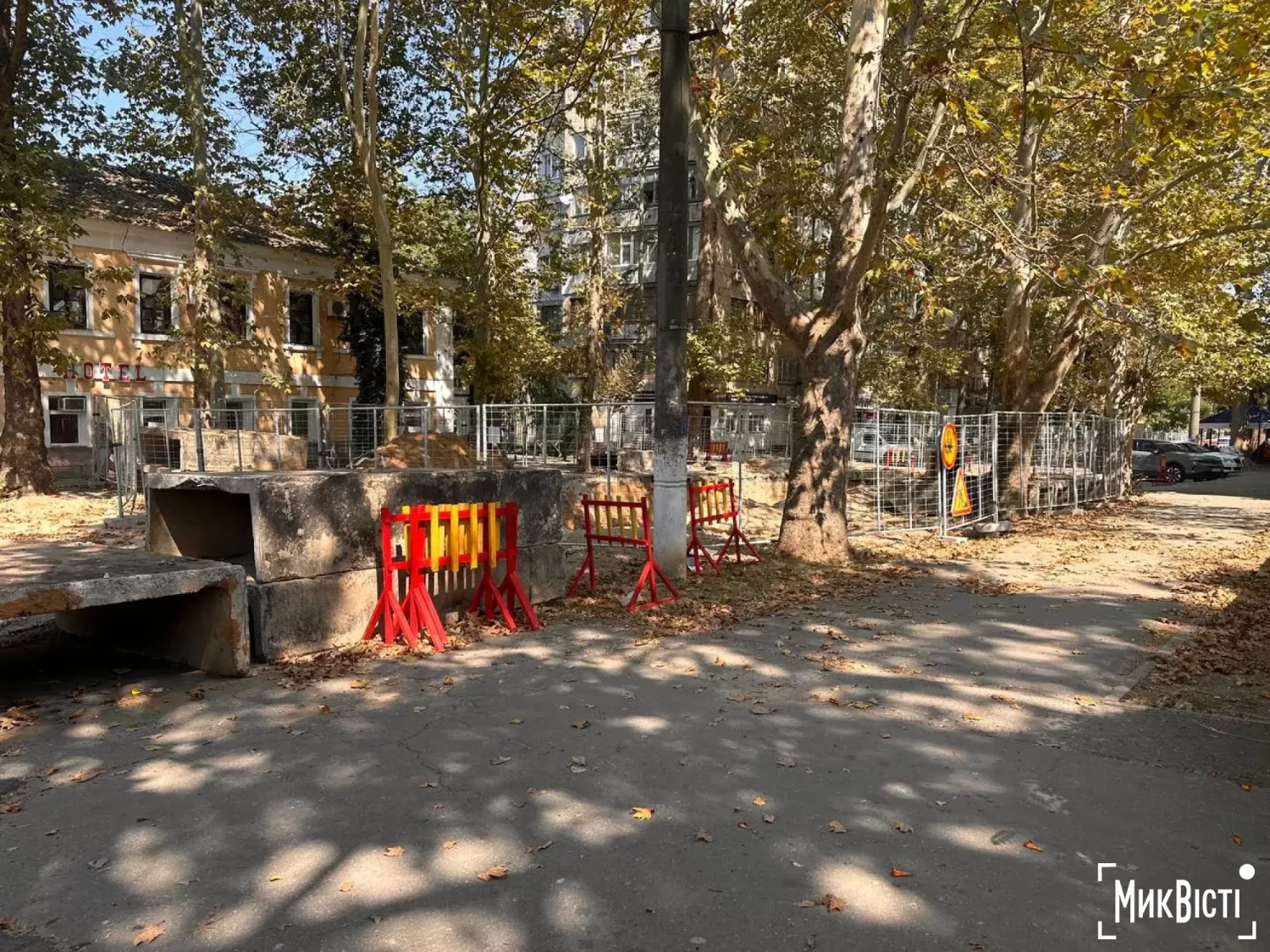 Ремонт теплотраси по вулиці Павла Скоропадського. Фото: «НикВести»
