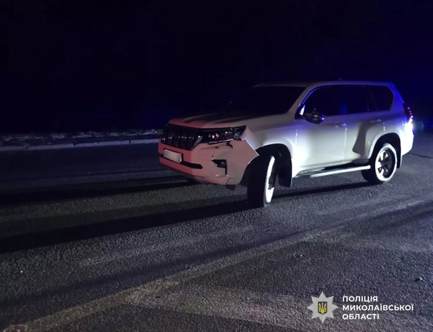 У Миколаєві водій позашляховика збив пішохода. Фото: Нацполіція