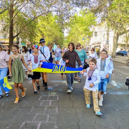 Миколаївці відзначили День Державного Прапора України святковою ходою у вишиванках. Фото: НикВести