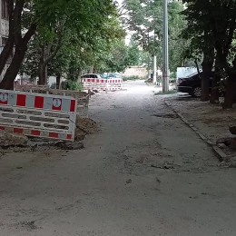 Ремонтні роботи комунального підприємства «Миколаївводоканал» за адресою вулиця 11 Поздовжня, 31А. Фото: Стелла Поларіс