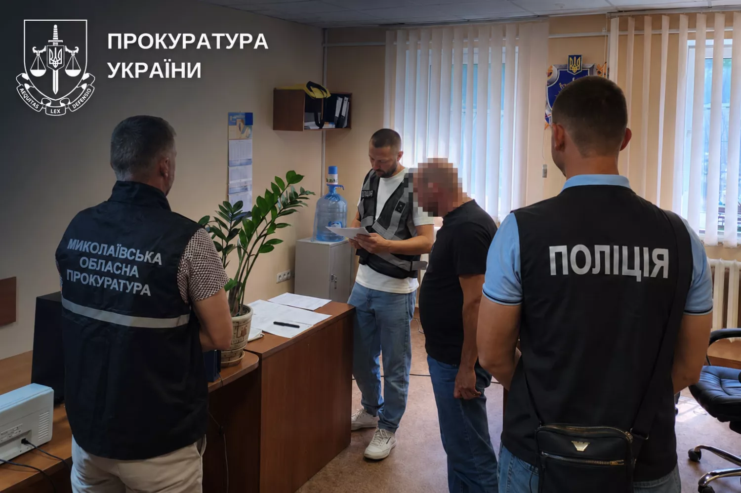 Директору лікарні на Миколаївщині повідомили про підозру через 15 млн грн бюджетних збитків. Фото: Миколаївська обласна прокуратура