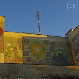 Обласний палац культури в Миколаєві до ремонту. Фото: 0512