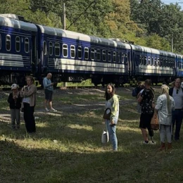 Збої вруху потягів УЗ. Фото НикВести