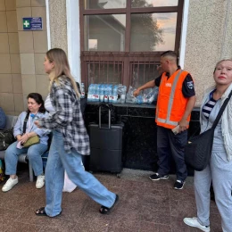 «Укрзалізниця» попередила про затримки поїздів по всій Україні. Фото: Олександр Перцовський
