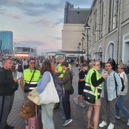 «Укрзалізниця» попередила про затримки поїздів по всій Україні. Фото: Олександр Перцовський