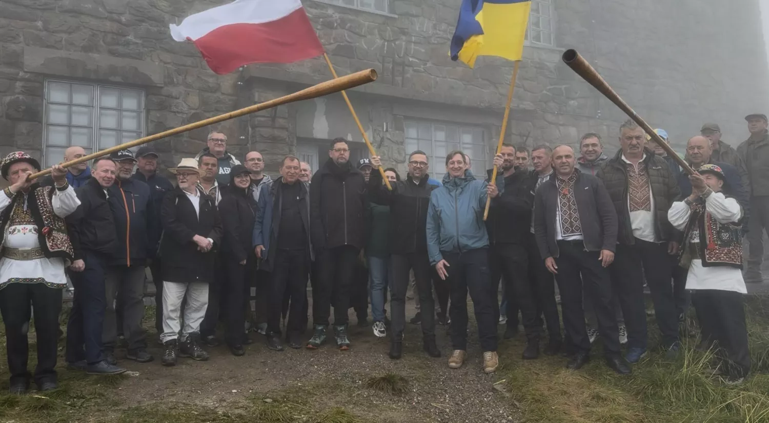 На Піп Івані відкрили спільний українсько-польський науковий центр. Фото: Андрій Бутенко