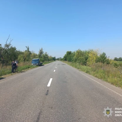 На Баштанщині Volkswagen злетів у кювет — травмувався підліток. Фото: ГУНП у Миколаївській області