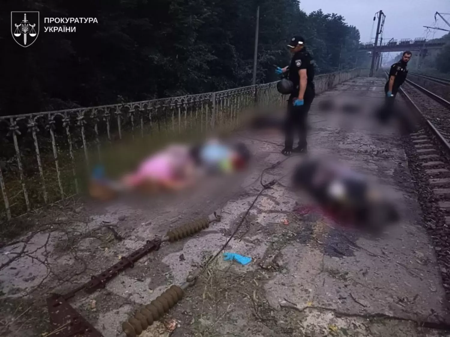 На залізничній станції «Квітневе» загинули восьмеро людей. Фото: ОГП