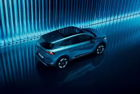 Новий гібридний кросовер Renault Symbioz і Renault Symbioz — вигляд збоку
